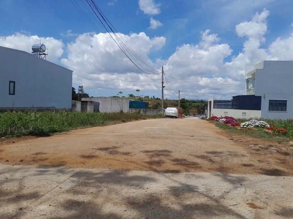 Đất Nền Đức Trọng 254m² Sổ Hồng Riêng - Gần Sân Bóng Nghĩa Hiệp, Giá 1.55 Tỷ