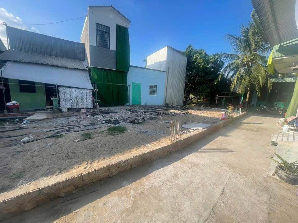 Bán Nền Thổ Cư Mỹ Thới, Long Xuyên 40m² - Sẵn Sàng Xây Dựng