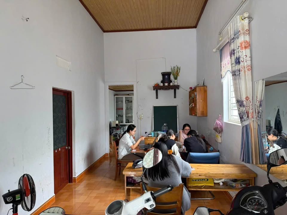 Nhà Mặt Tiền Phùng Khắc Khoan, Quy Nhơn - 75m² Giá 1.7 Tỷ