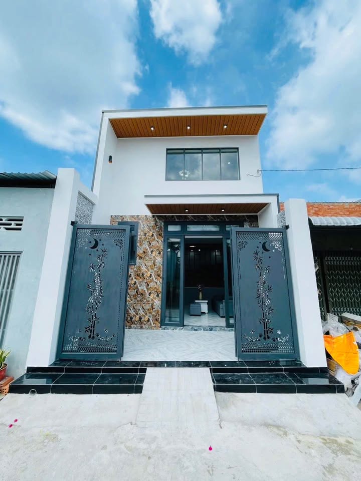 Nhà 71m² Trung An - 1.68 Tỷ, Sẵn Sàng Ở Ngay, Ô Tô Thoải Mái