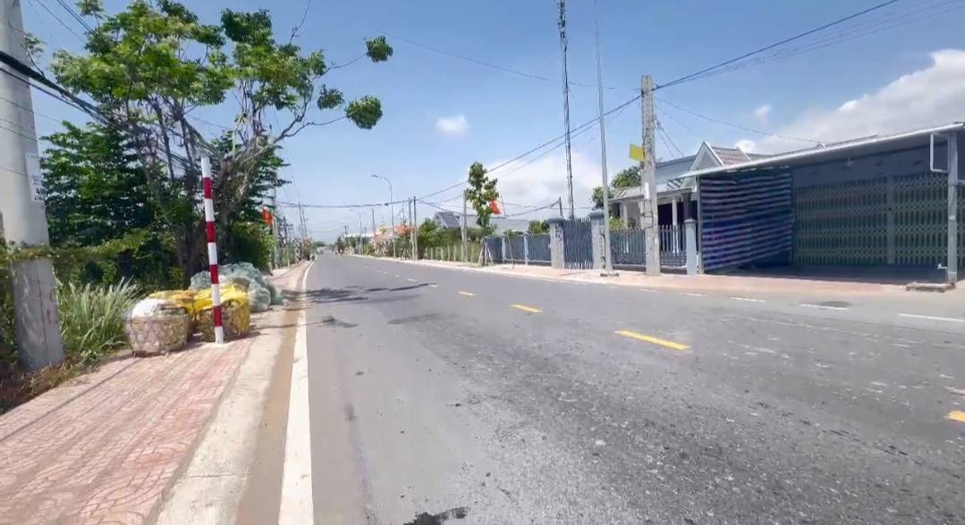 Đất Nền Mặt Tiền Nguyễn Thìn, Gò Công 125m² Giá 970 Triệu - Sẵn Sàng Lên Thổ Cư