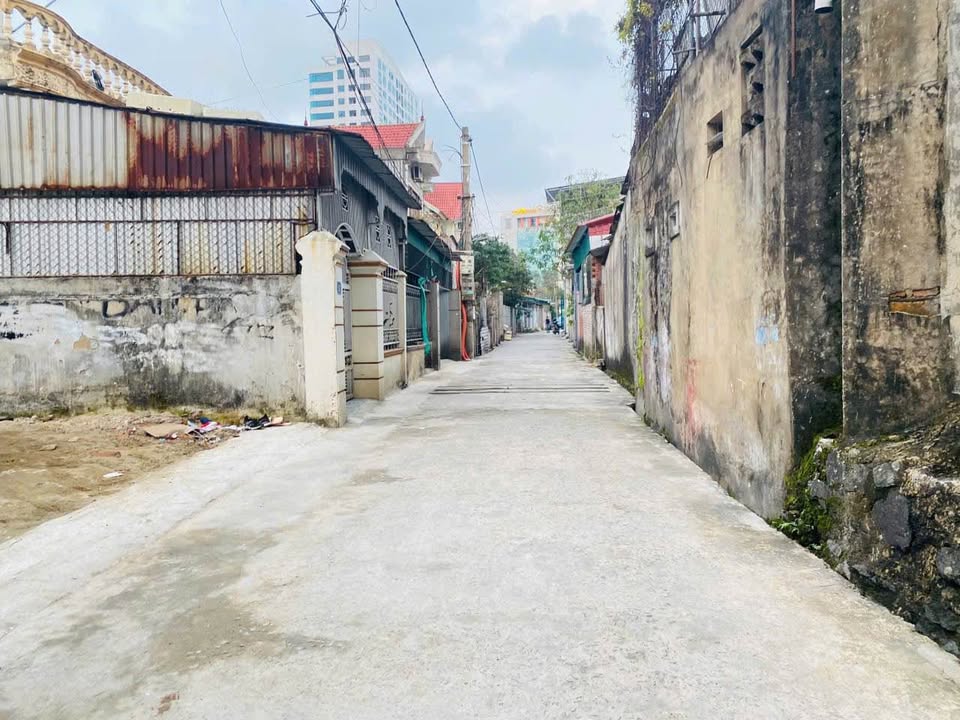 Bán Đất Vàng Trần Phú, Hà Tĩnh 253m² - Sổ Đỏ Sẵn Sàng