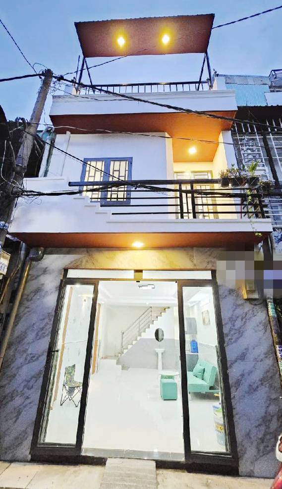 Nhà Hẻm Xe Hơi Lê Đình Cẩn, Bình Tân - 32m², 3 Tầng, Sổ Riêng