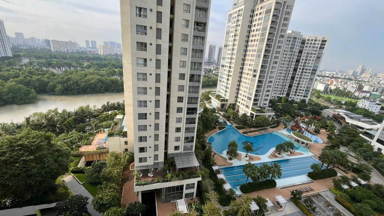Cho thuê Duplex Diamond Island 200m² - View Hồ Bơi, Nội thất cao cấp
