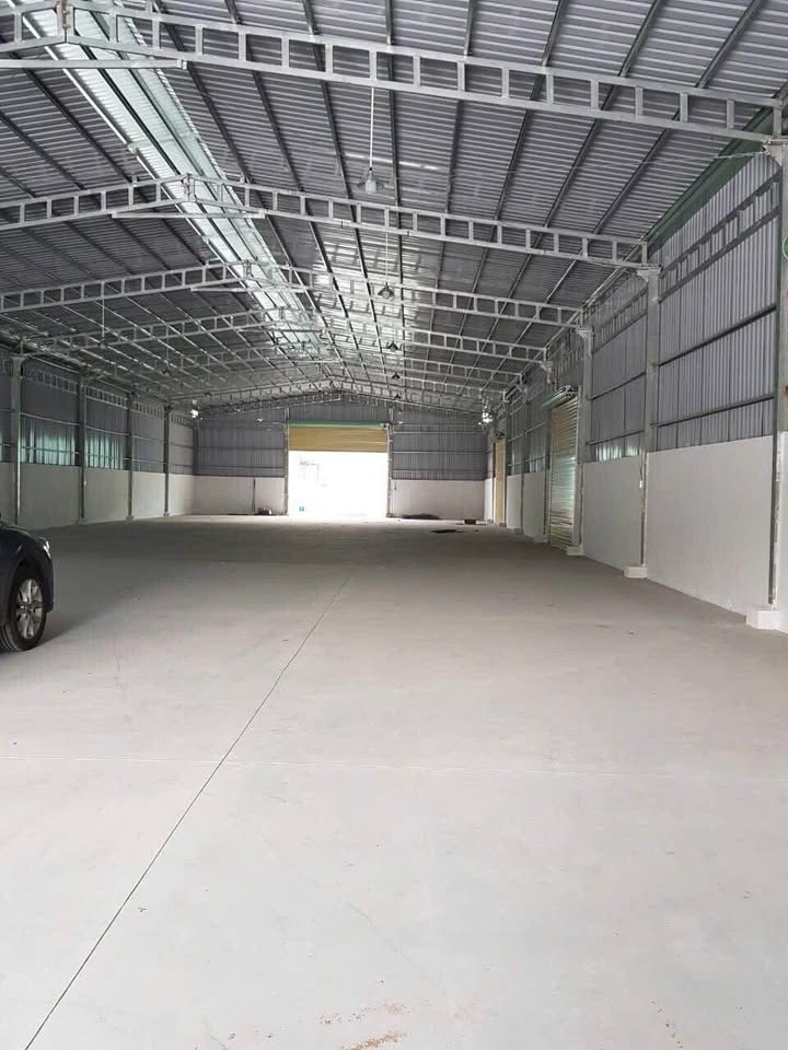 Bán Xưởng Mặt Tiền DT748 Bến Cát, Bình Dương - 1600m² Giá 15 Tỷ