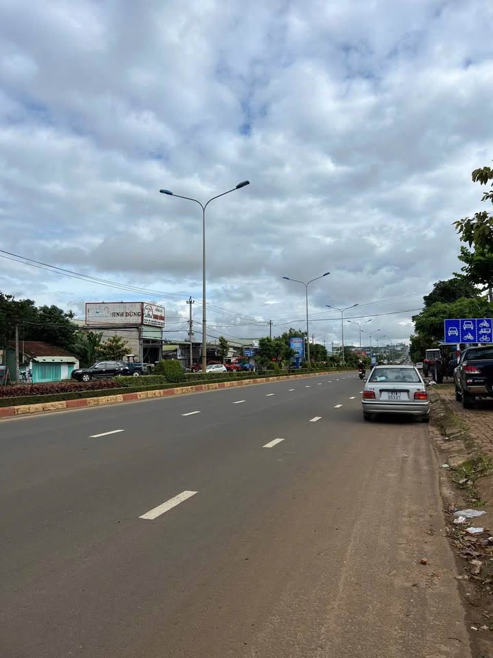 Đất nền mặt tiền Võ Nguyên Giáp, Pleiku - Kinh doanh sầm uất, 3.4 tỷ