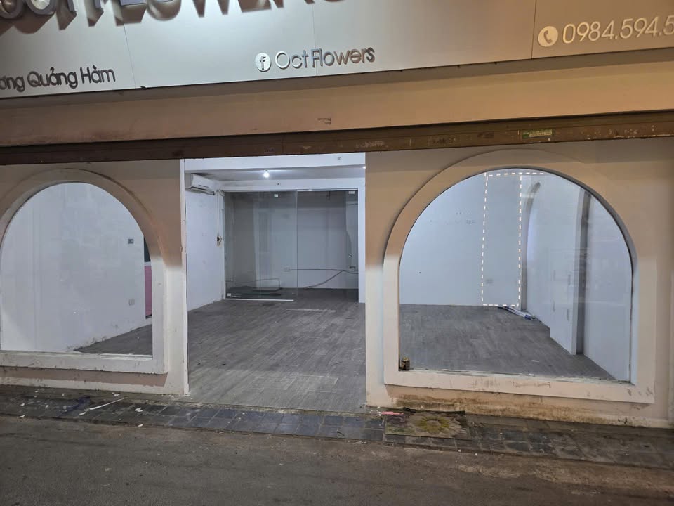Cho thuê cửa hàng mặt tiền 6.5m, 65m² tại Dương Quảng Hàm, Cầu Giấy