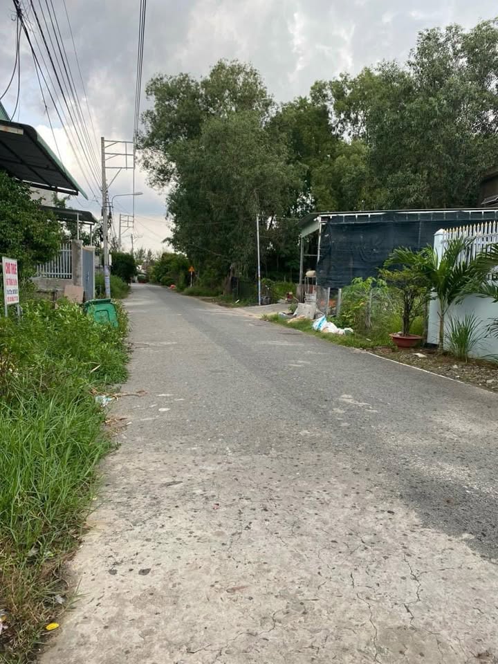 Cho thuê đất trống 210m² mặt tiền Mỹ Phước Tân Vạn, Thủ Dầu Một - Kinh doanh/Xây dựng tự do