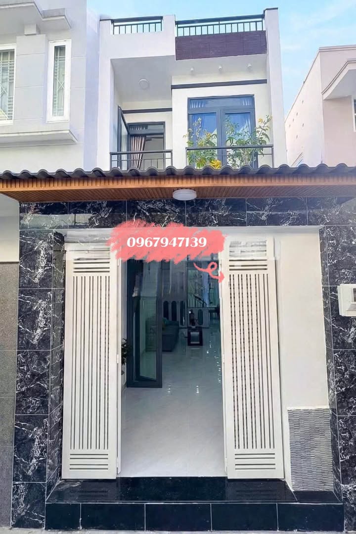 Nhà Hẻm 3.5m Huỳnh Tấn Phát, Quận 7 - 77m², 4PN, Sổ Hồng Riêng