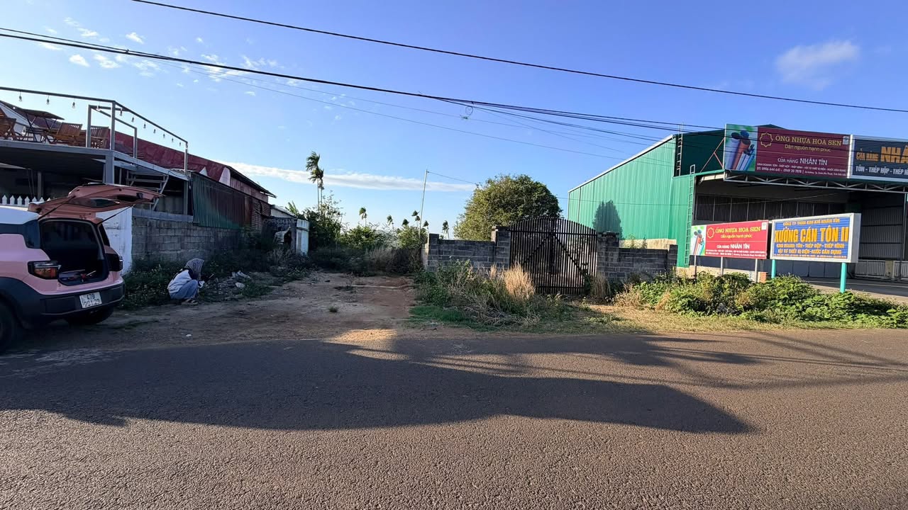 Mặt Tiền Ekao BMT 500m² - Kinh Doanh, Làm Kho - Giá 1.55 Tỷ