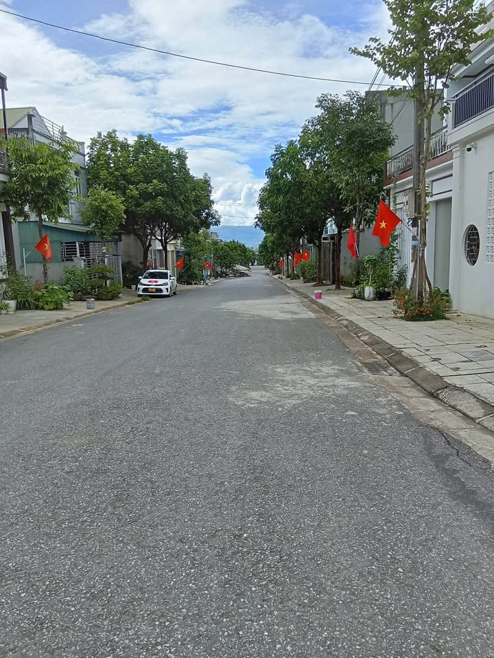 Đất nền Tân Phong Lai Châu 105m² 1.2 tỷ - Sổ đỏ chính chủ