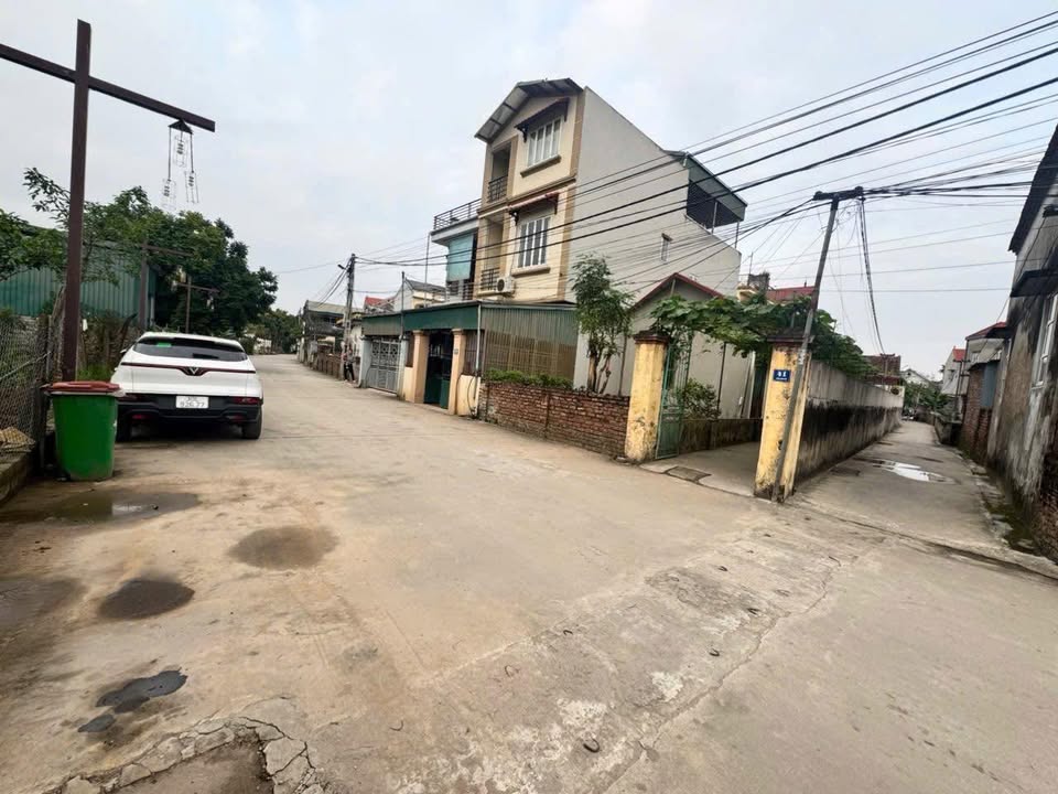 Đất Lô Góc Thường Tín - Đối Diện Vân La, Sổ Đỏ 43.3m² - Đầu Tư Sinh Lời