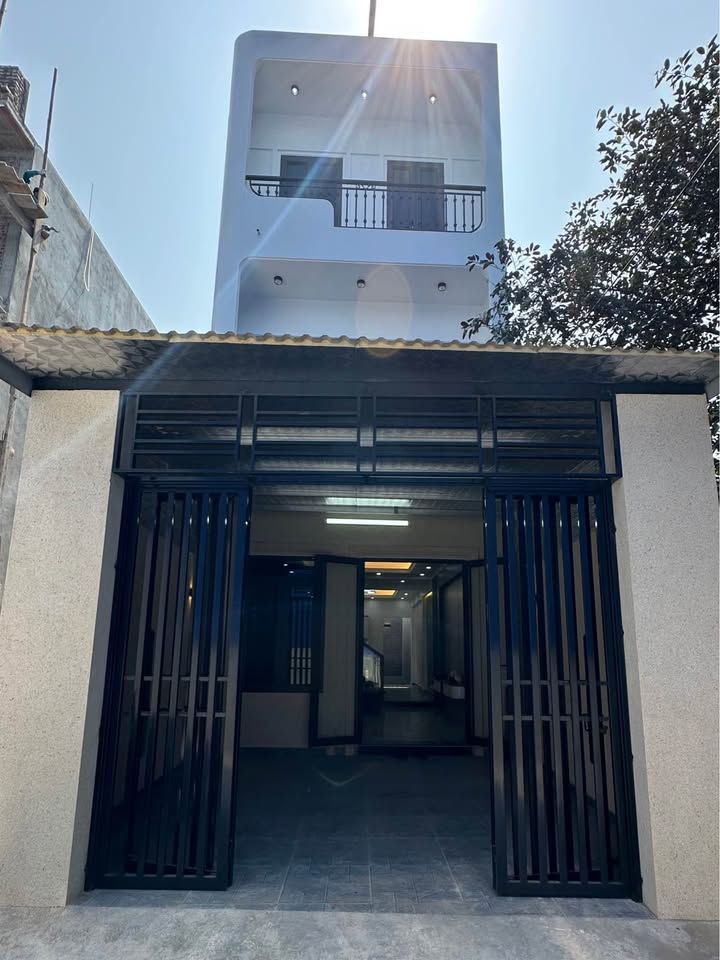 Nhà 3 Tầng Độc Lập, Sân Cổng Riêng 62m² Ngõ Xuân Biều, Kiến An - 2.75 Tỷ