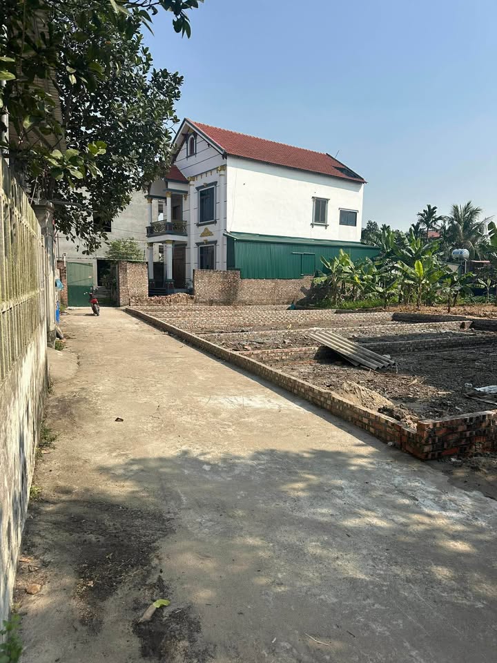 Bán Đất Chính Chủ Thôn Dư Xá, Bắc Ninh - 66.8m² - 1.85 Tỷ - Ô Tô Tận Nơi