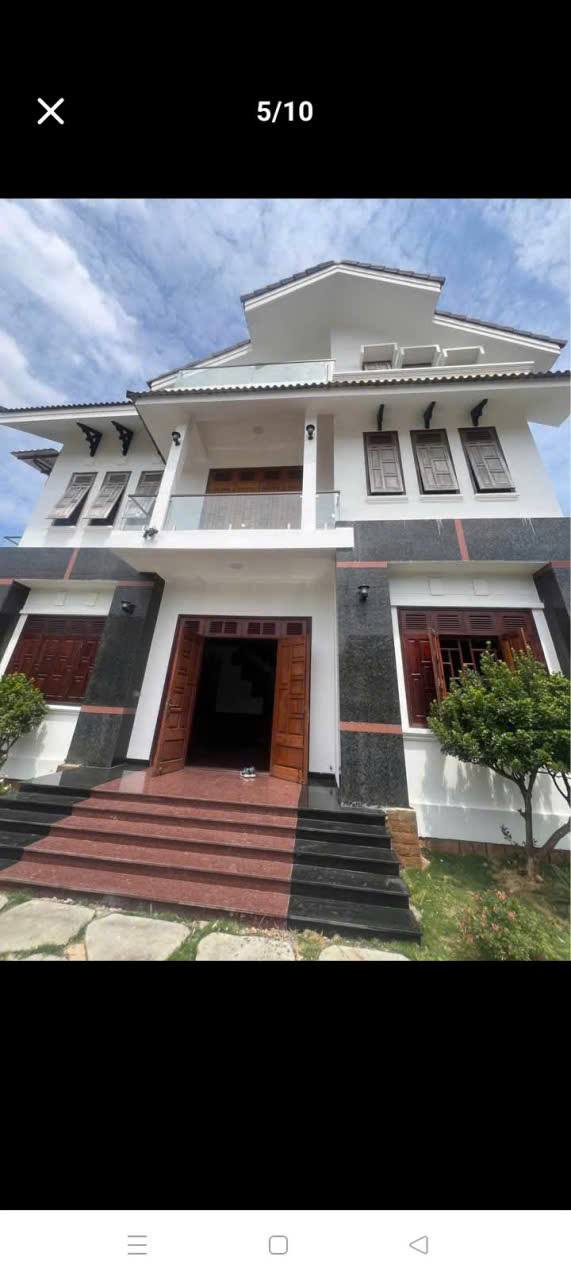 Biệt Thự 509m² Hẻm Nguyễn Văn Cừ, Buôn Ma Thuột - Sổ Hồng Vuông Vắn, Gỗ Hương Sang Trọng