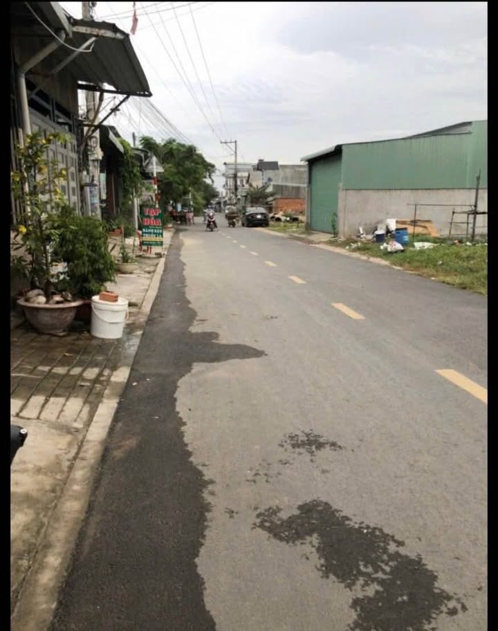 Nhà Mặt Tiền Kinh Doanh Thuận An, Bình Dương - 68m² Sổ Chung, Giá 2 Tỷ