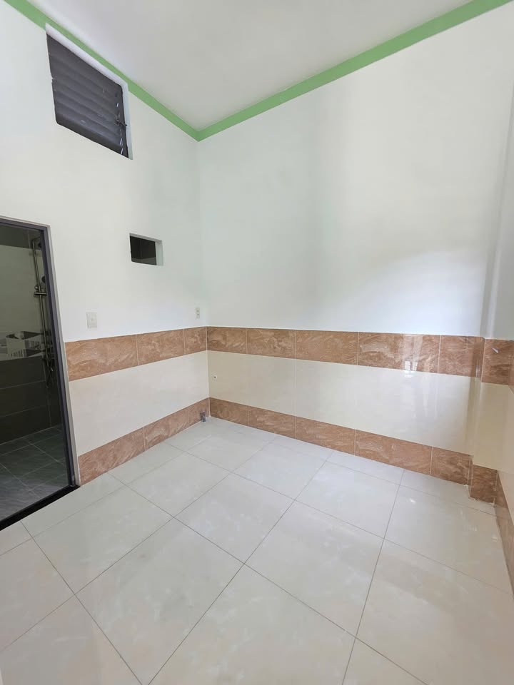 Nhà Dĩ An 71m² Hoàn Công - 3PN, Sổ Hồng Riêng, Giá 3.5 Tỷ TL