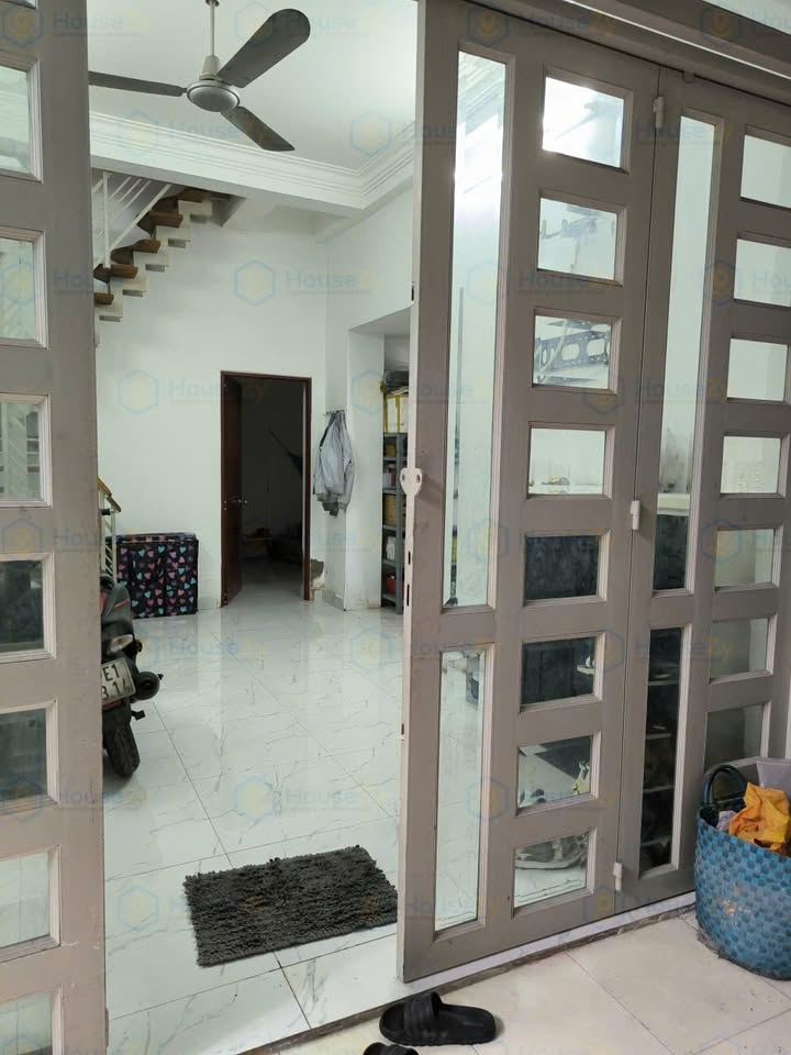 Nhà Hẻm Xe Hơi 111.6m² Nguyễn Xí, Bình Thạnh - Giá 9.8 Tỷ