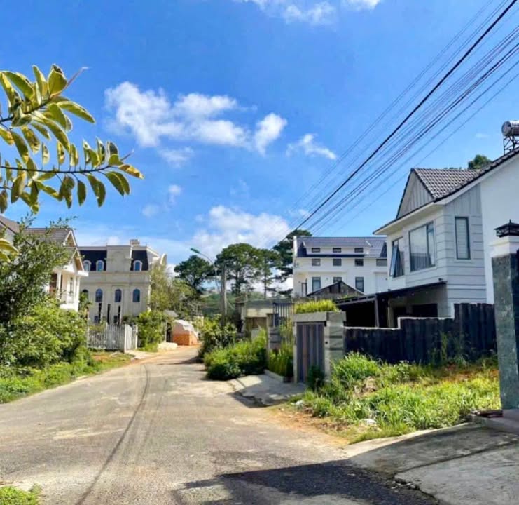 Đất Nền 170m² Hẻm Ô Tô An Sơn, Đà Lạt - Sổ Hồng Riêng, Giá 7.2 Tỷ