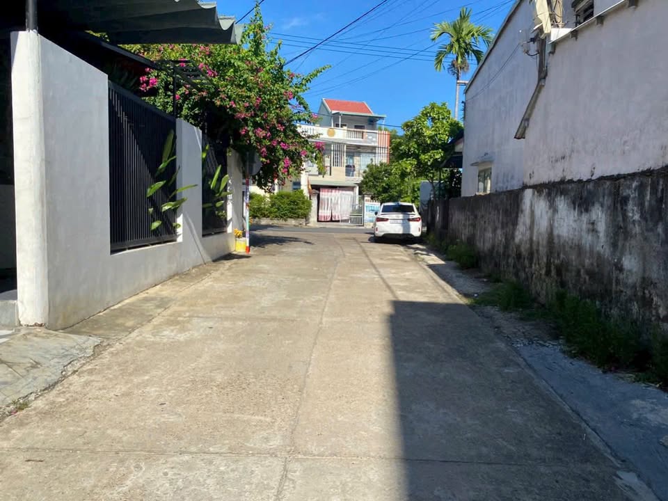 Nhà Kiệt Ô Tô 140m² Nam Hòa Xuân - Giá 3.9 Tỷ - Sẵn Sàng Dọn Vào Ở