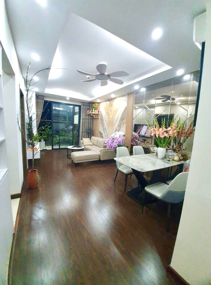 Chung cư Nguyễn Xiển 68m² - Căn hộ mới đẹp, sẵn sàng dọn vào ở ngay
