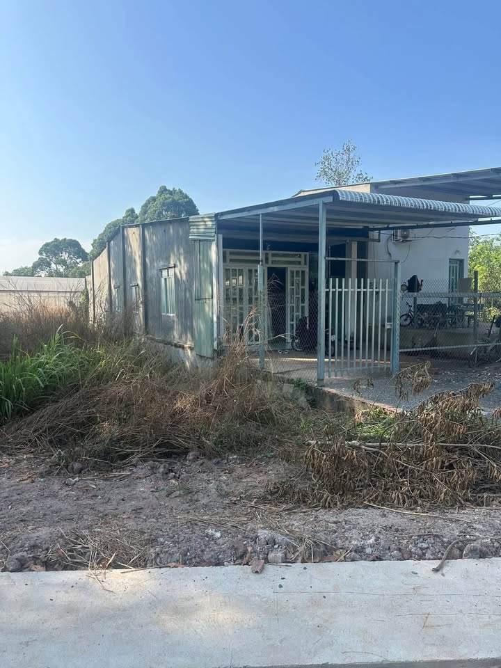 Đất Mặt Tiền Nhựa Chơn Thành 340m² - Kinh Doanh Sầm Uất, Gần Trường Học