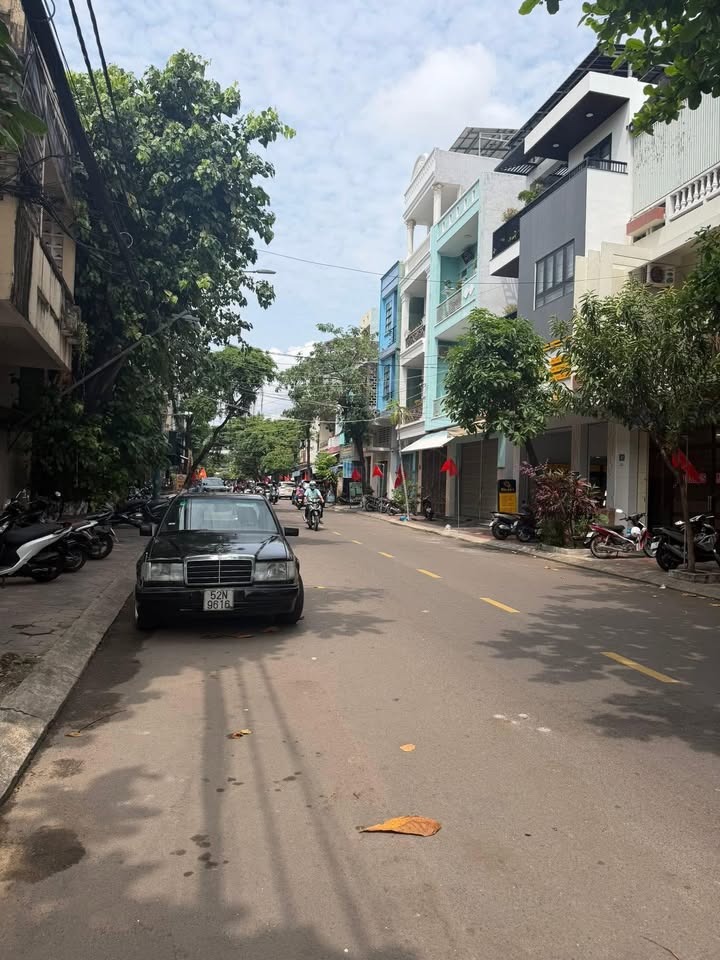 Nhà mặt tiền 1/5 Quy Nhơn 28m² - Chính chủ bán gấp