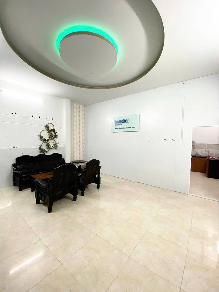 Cho thuê căn góc 2 MT Ghềnh Ráng, Quy Nhơn - 52m², 5PN, Giá 9tr/tháng