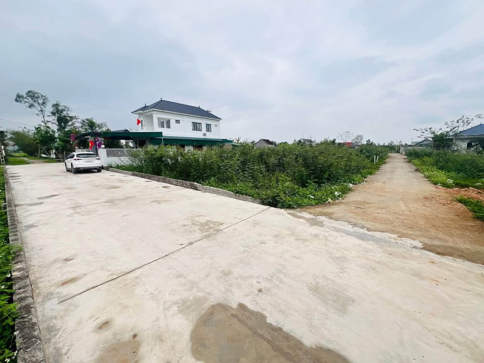 Đất nền góc 2 mặt tiền Đồng Vằng, Yên Thành - 192m² - Giá 1 Tỷ