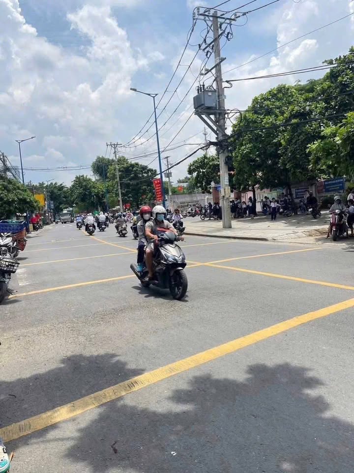 Mặt Tiền Trương Thị Hoa Quận 12 - Kinh Doanh Đa Ngành 181.5m²