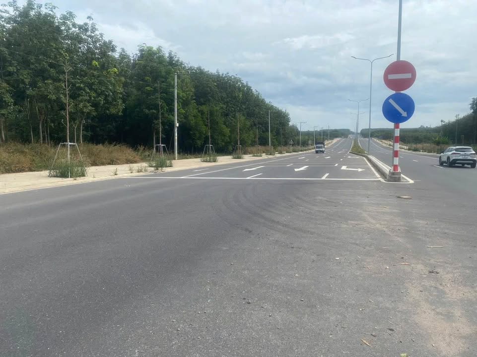 Đất Mặt Tiền 60m - 3182m² Tân Long, Phú Giáo - 15.5 Tỷ