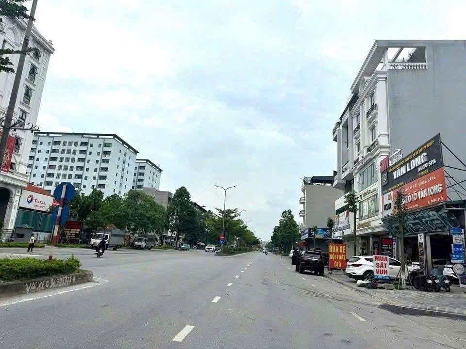 Đất Mặt Phố Lý Thánh Tông, Từ Sơn 200m² - Kinh Doanh Đắc Địa