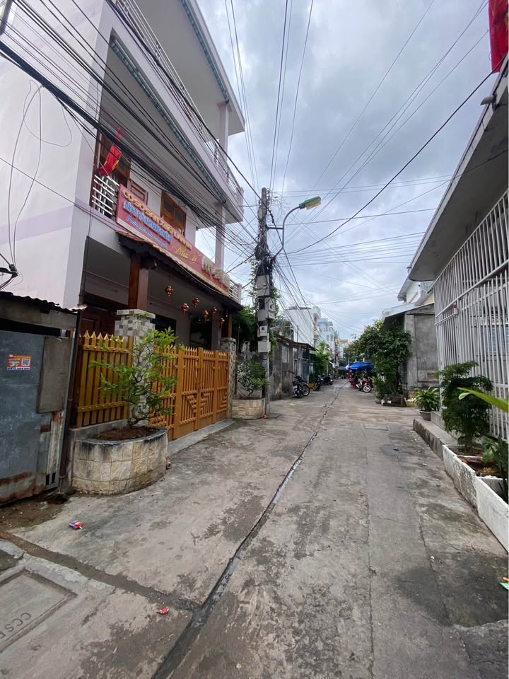 Bán đất tặng nhà Vĩnh Phước, Nha Trang - 52m², ô tô thông, 3.99 tỷ