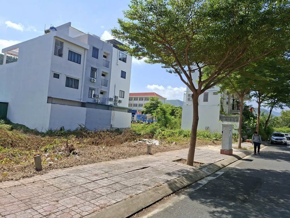 Bán Đất KĐT MIPECO Nha Trang 90m² - Lô 12 Đường 8, Sổ Hồng Chính Chủ