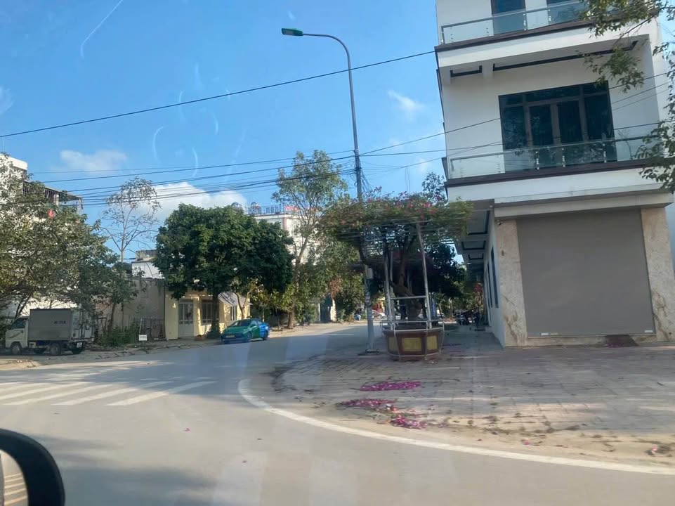 Bán đất tặng nhà 2 tầng 100m² mặt tiền 5m Phường Nam Ngạn, Thanh Hóa - Ngay dự án Heragon Nam Ngạn