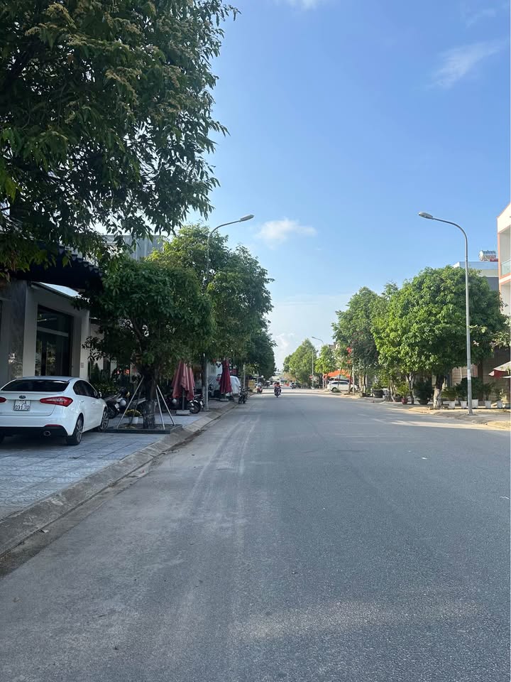 Nhà Mặt Tiền An Phú Sinh, Bình Sơn - 3PN, 2 Tầng, Giá 12 Triệu/Tháng