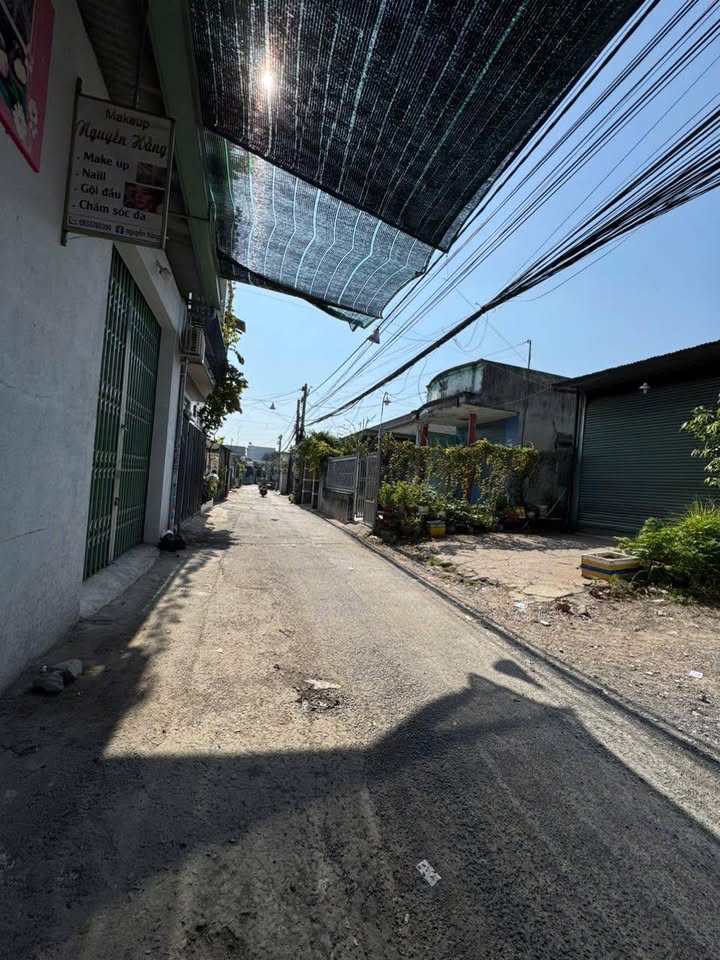 Bán Đất Vàng Biên Hòa 140m² - Sổ Hồng Full Thổ Cư, Kinh Doanh Tốt