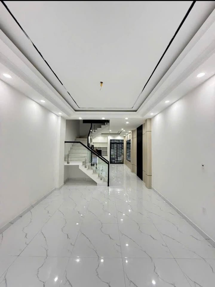 Nhà Phố 4 Tầng Mới Xây, Ngay Hồ Sen, Hải Phòng - Giá 7 Tỷ