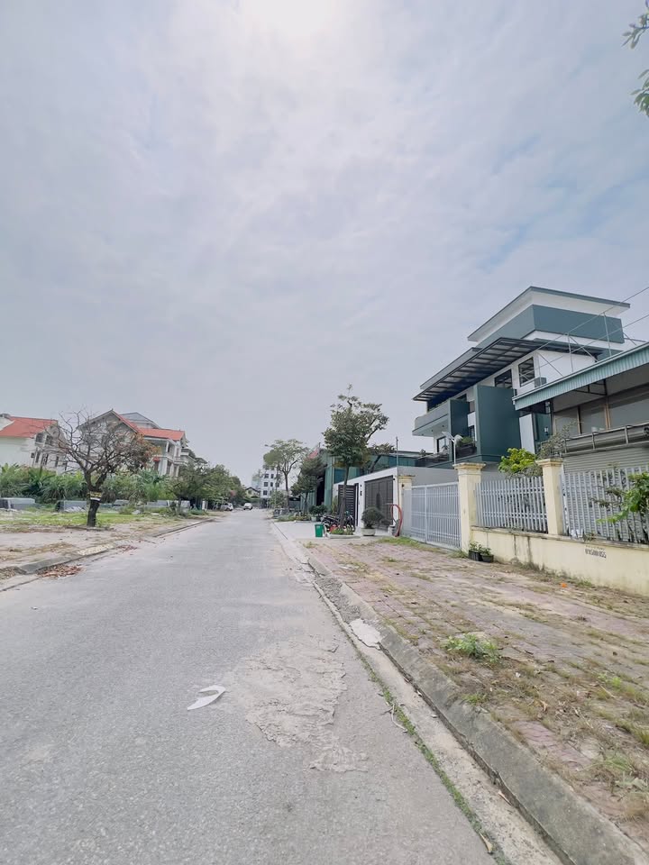 Biệt Thự Hà Khánh A 375m² Hướng Biển - Giá Đầu Tư Tốt