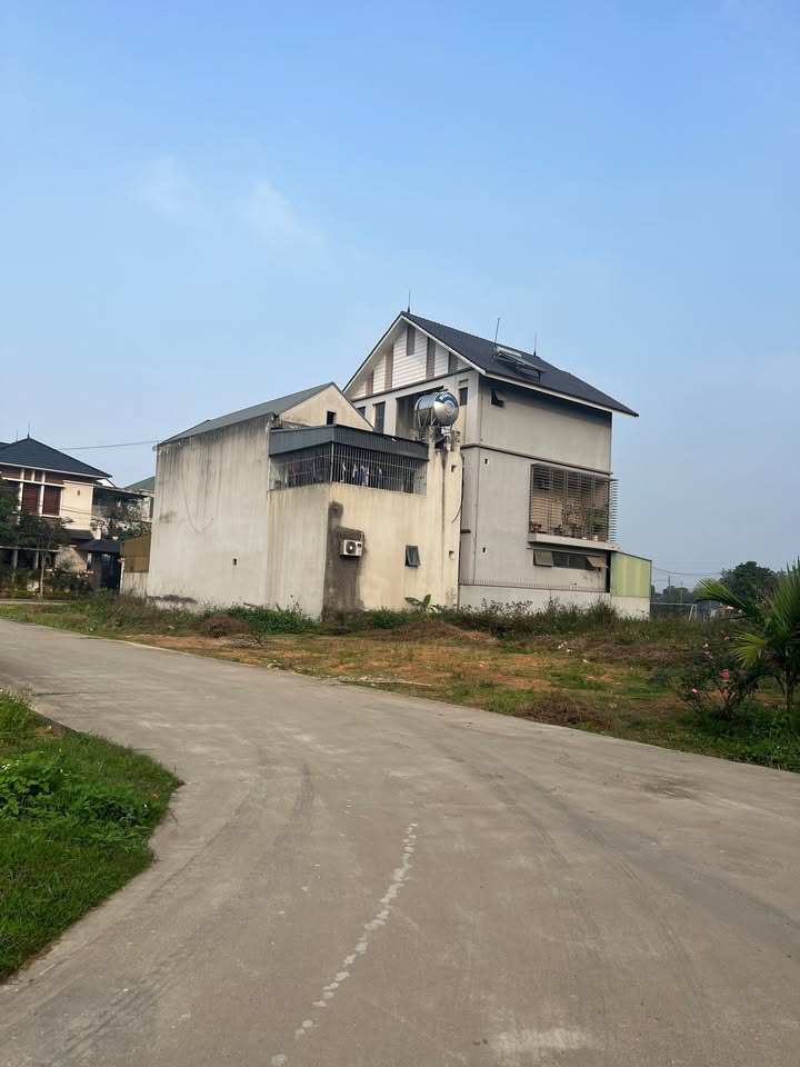 Bán đất Làng Hạ Phù Ninh 180m² - Đối diện TNR Star, tiềm năng sinh lời cao