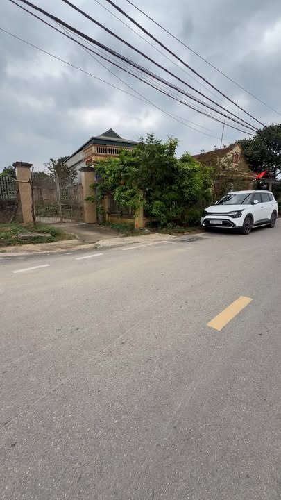 Đất Nền Ba Vì - 100-110m² Thổ Cư 100% - Sổ Đỏ Sẵn Sàng