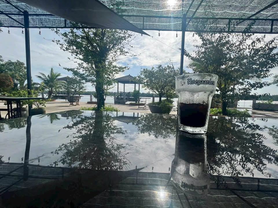 Bán Khách Sạn Mini Sông Phú Bến Tre - 1800m² Thổ Cư, View Sông