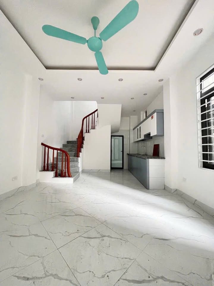 Cho Thuê Nhà 5 Tầng 3PN Phường Biên Giang, Hà Đông - Giá 6 Triệu/Tháng