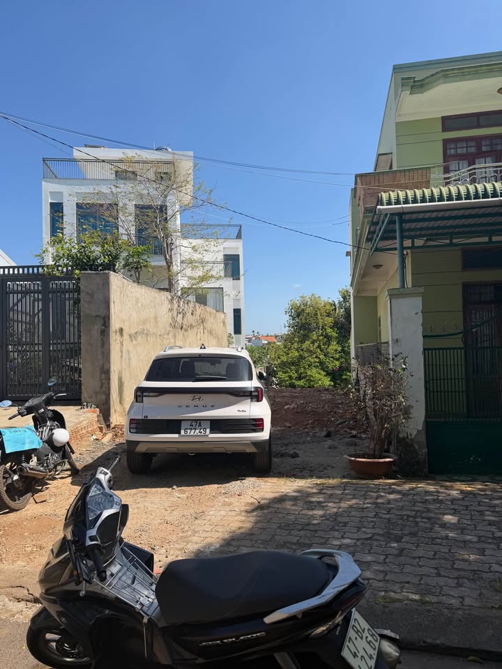 Đất Mặt Tiền KD Nguyễn Tri Phương, BMT - 150m² - 5.5 Tỷ