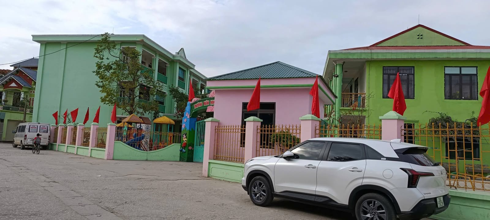 Đất Quảng Thành 111.5m² - Sổ Đỏ Sẵn Sàng - Giá 1.1 Tỷ