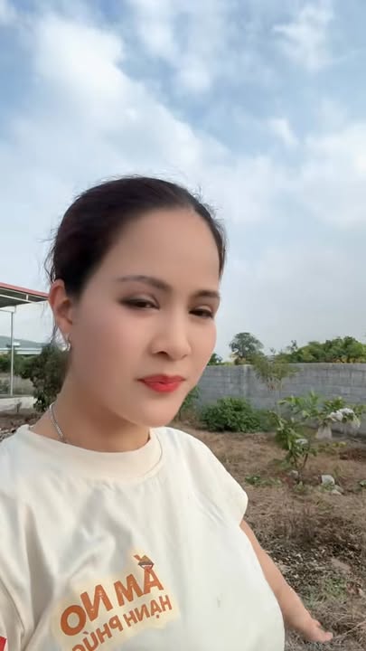 Bán Gấp Vườn 750m² Đồng Mạ, Lục Nam - Sổ Đỏ Riêng, Ô Tô Tận Sân