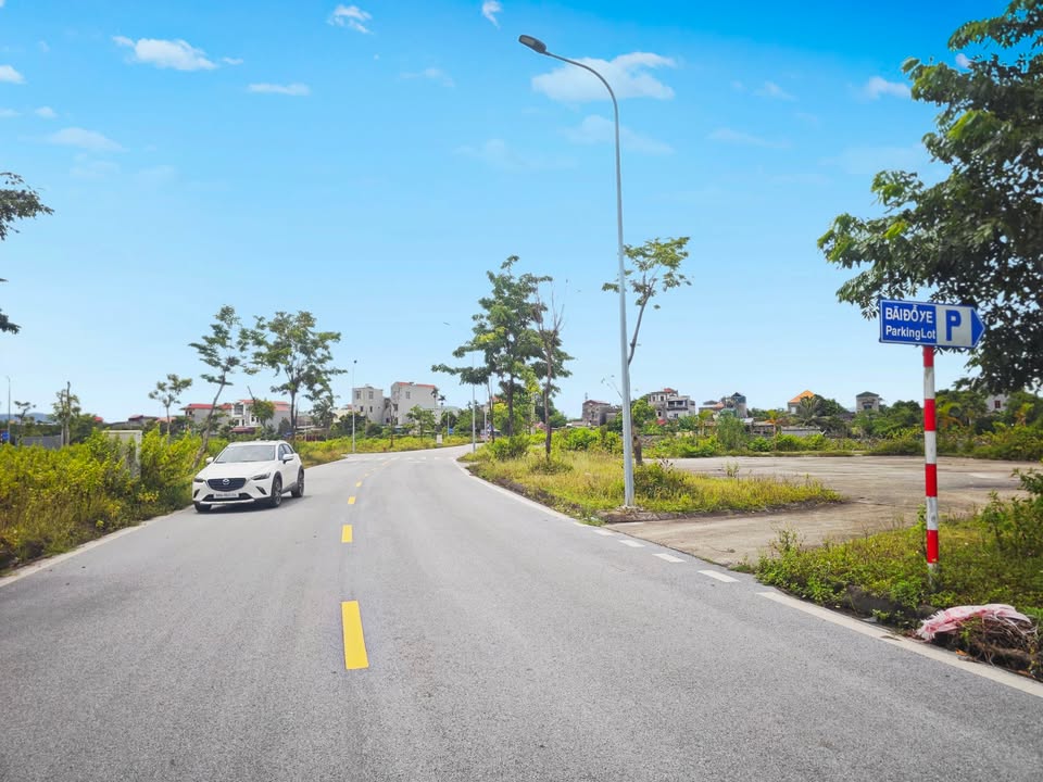 Bán Gấp Shophouse Mỹ Độ 82m² - Giá Hời Chỉ 3 Tỷ - Kinh Doanh Đắc Lợi