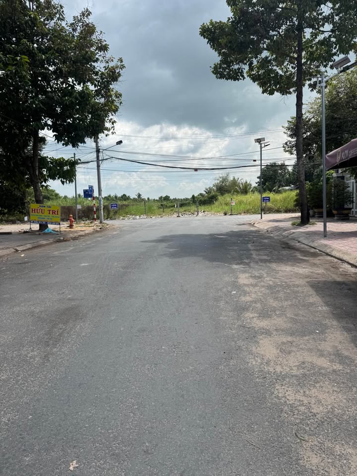 Bán Biệt Thự 192m² Mặt Tiền Cẩm Phước, Châu Đốc - Sẵn Sàng Dọn Vào Ở Ngay!