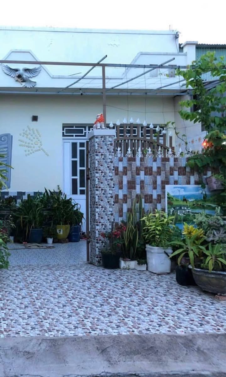 Nhà Khóm 8 Long Xuyên 160m² 3.333 tỷ - Chính chủ