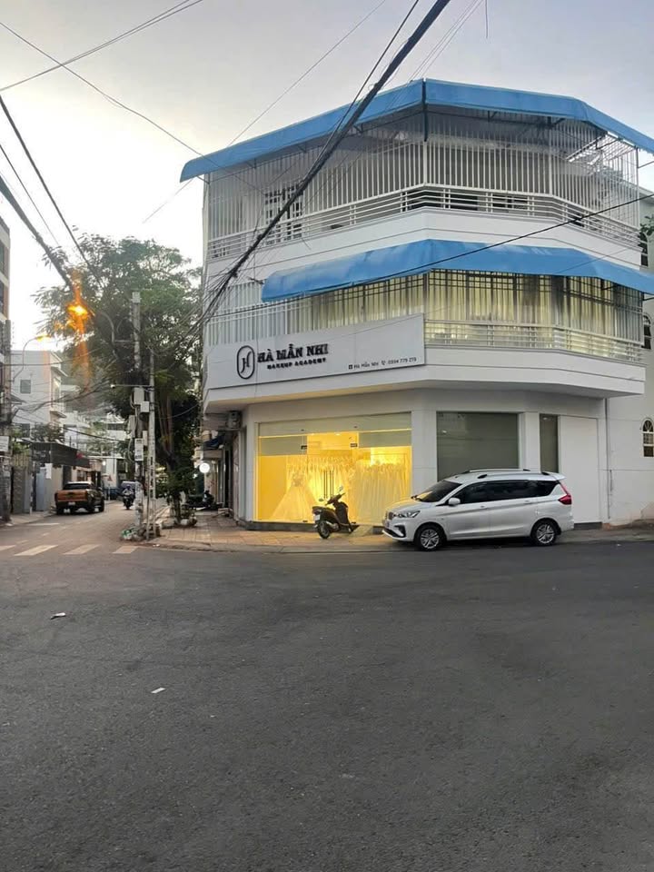 Nhà Góc 3 Tầng Kinh Doanh 72m² Phường Vĩnh Phước, Nha Trang - Gần Biển 300m